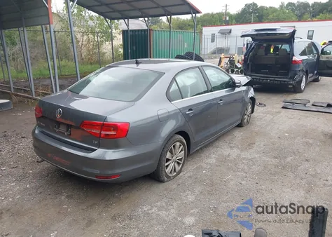 2015 Volkswagen Jetta 1.8T Se from USA, damaged, VIN 3VWD17AJ5FM306354